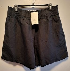 Linen blend shorts